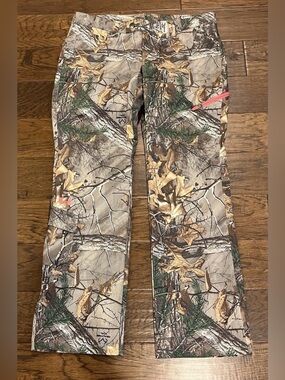 Under Armour RealTree Xtra Women’s Camo Pants Cargo Tactical Hunting Fish 14